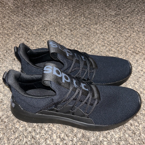 Men’s 10 Black Adidas Sneakers NEVER WORN - purchased wrong size - Picture 5 of 5